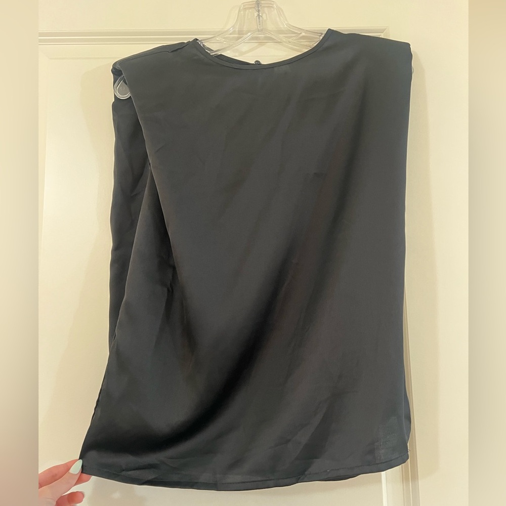 Elegant Black Sleeveless Top